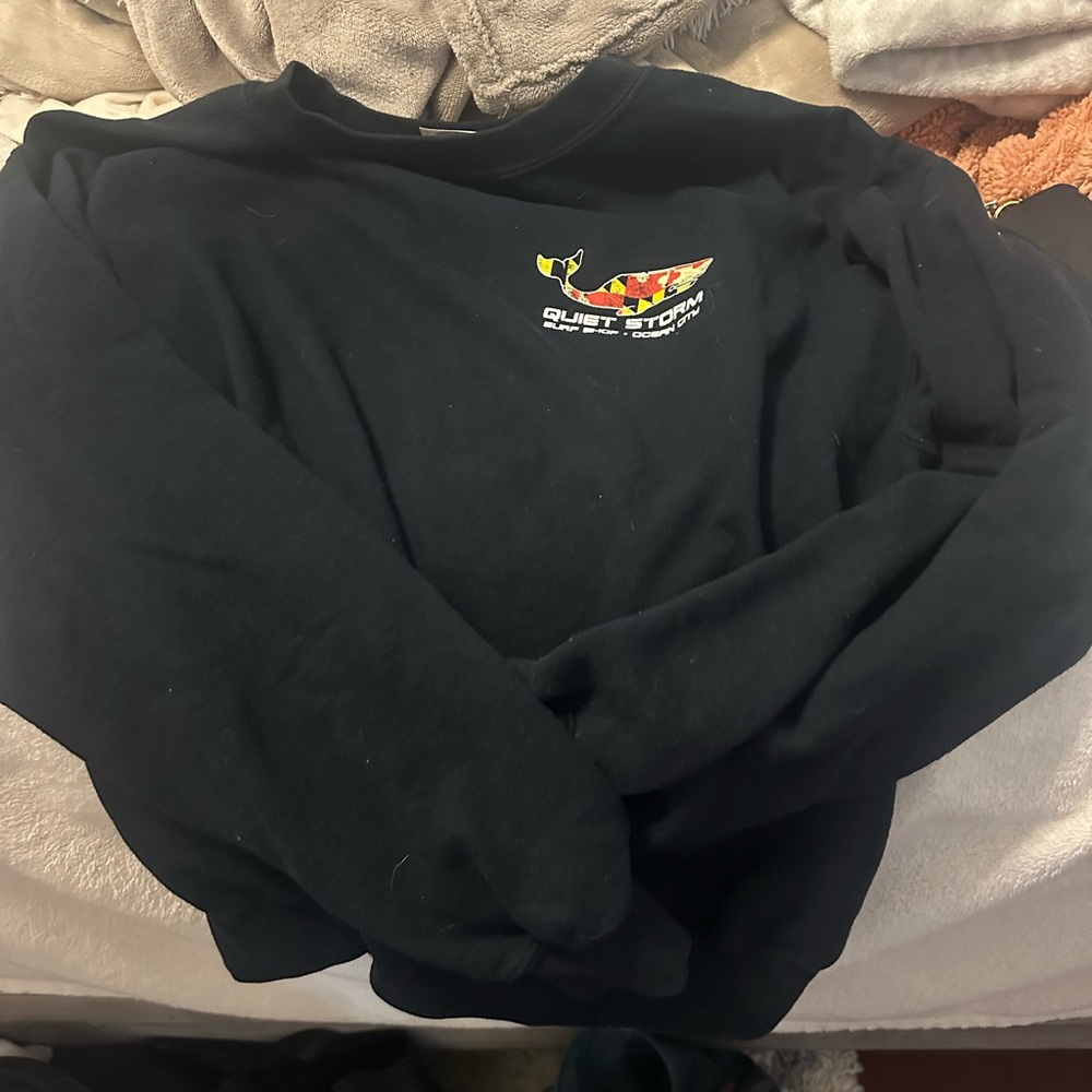 Quiet storm crewneck